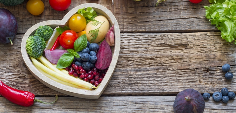 Dá para se prevenir do coronavírus por meio da alimentação?